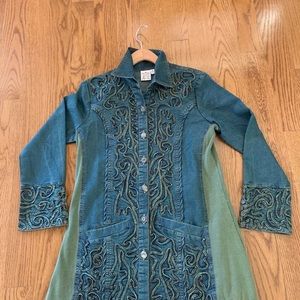 Denim lightweight jacket with design